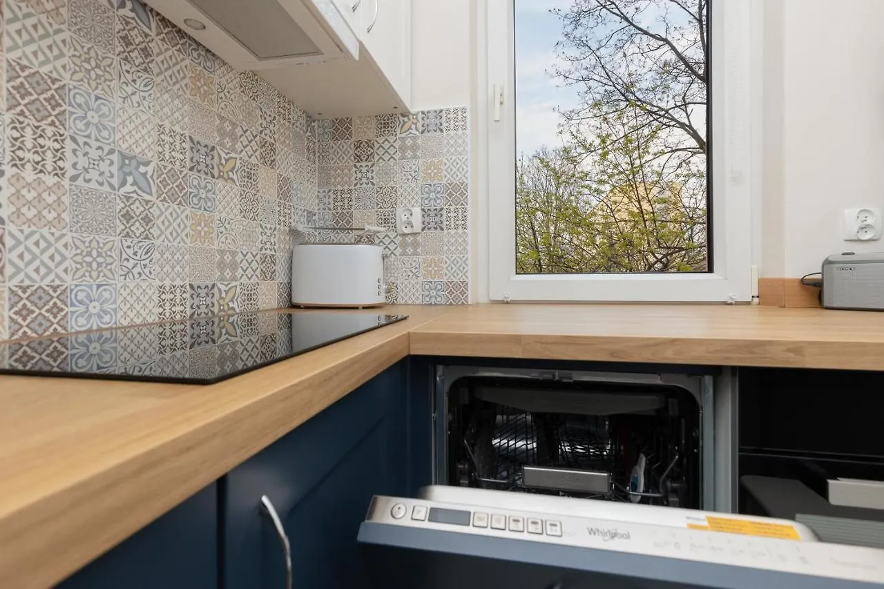 Dickens St Apartment Warsaw By Noclegi Renters