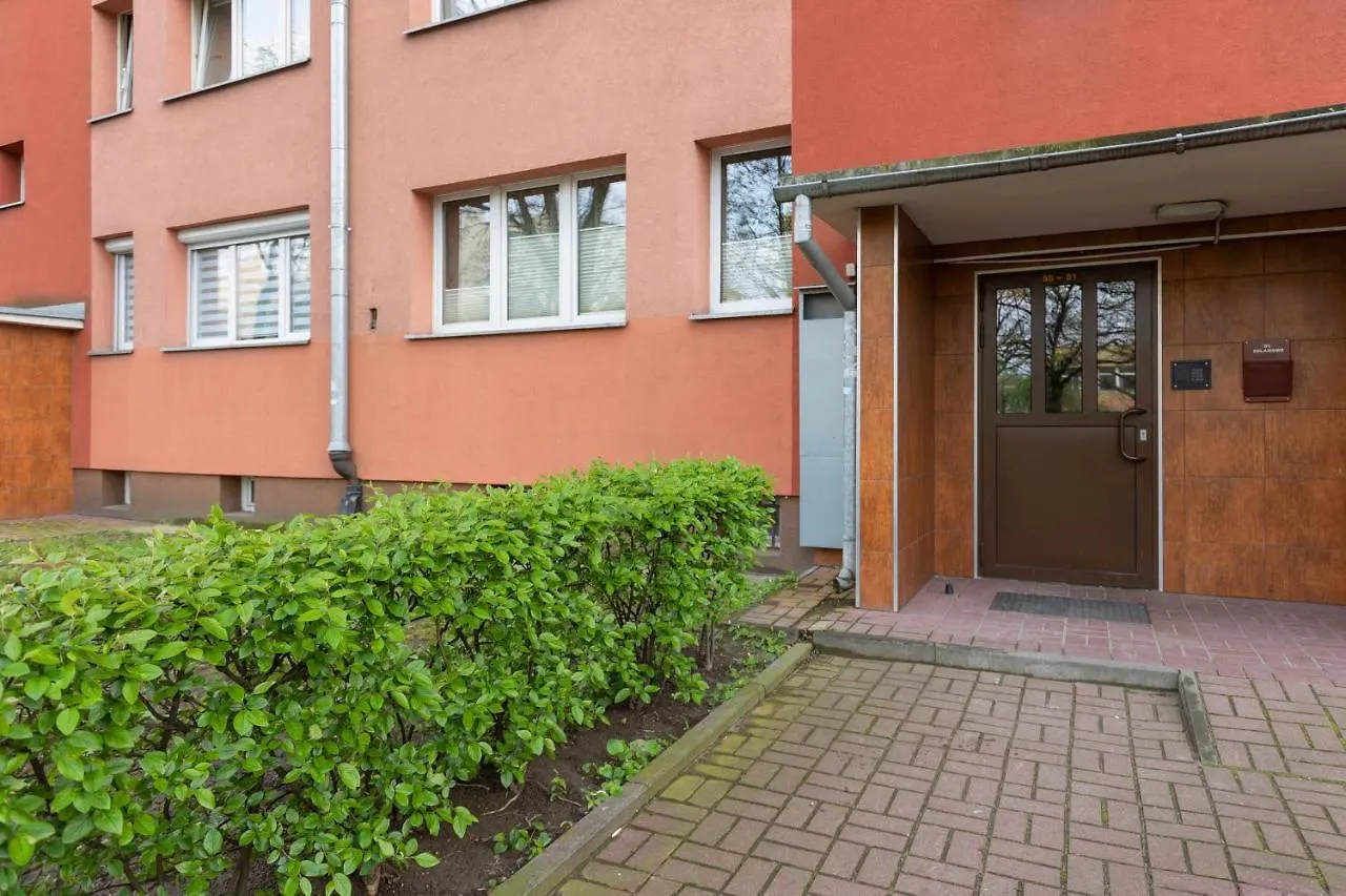 Dickens St Apartment Warsaw By Noclegi Renters